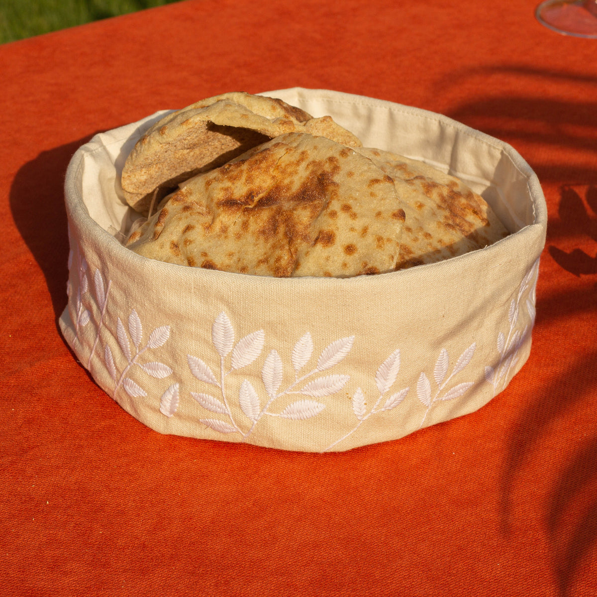 Summer Leaves Bread Basket