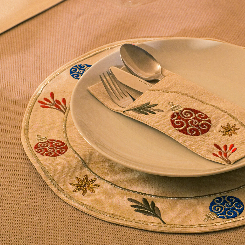 Festive Ornaments Cutlery Sleeve set of 6