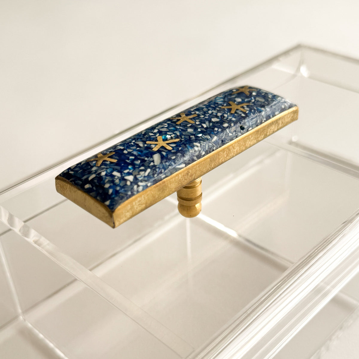 The Cosmo Box