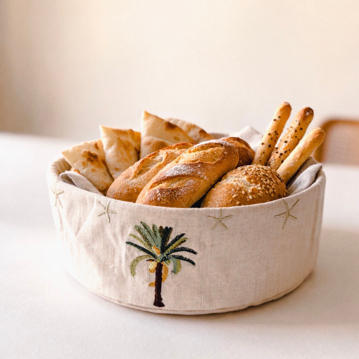 Najm & Nakhl – Bread Basket